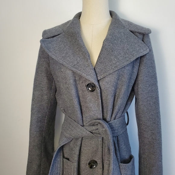 Banana Republic Wool Blend Button Front Tie Waist Coat - Picture 3 of 7
